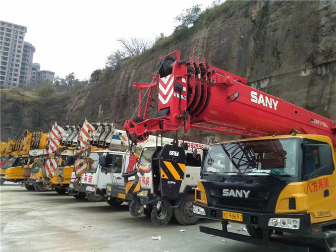 贵池区吊车出租按什么计费？台班费、单次费、里程费怎么算？