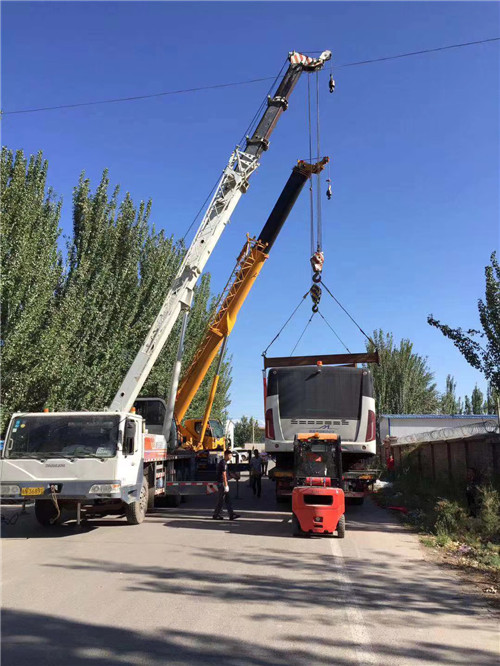 贵池区港口集装箱搬运案例